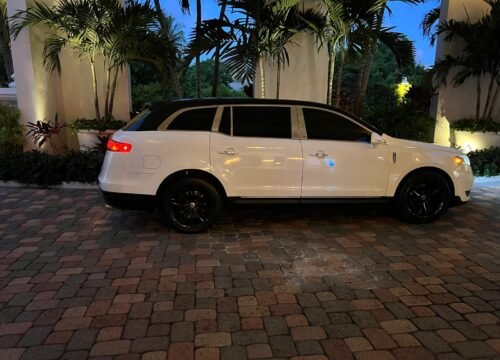 Nassau airport pickup chauffeur